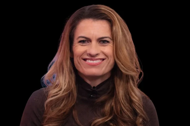 Karen Carney Wife